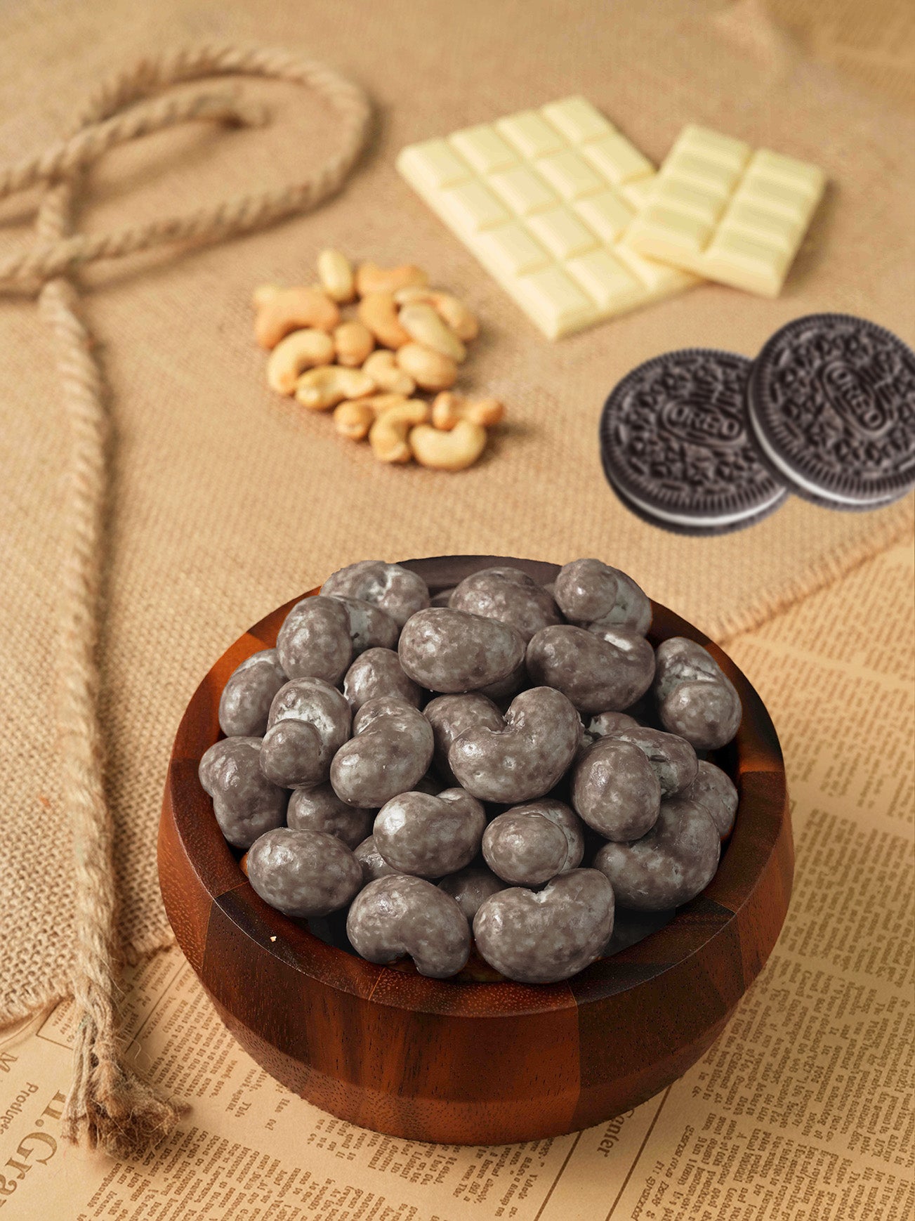 CASHEW COATED WITH OREO CHOCOLATE - 300g